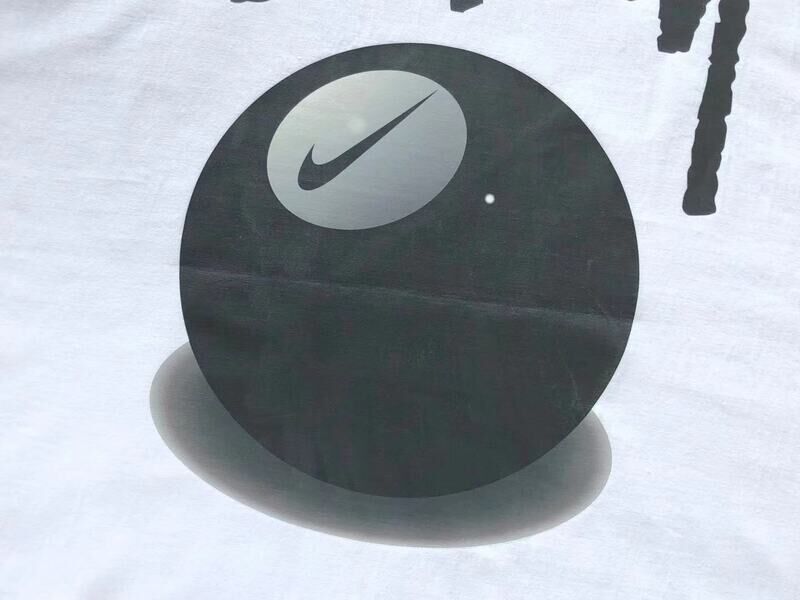 Camiseta x Stuss 8 Ball